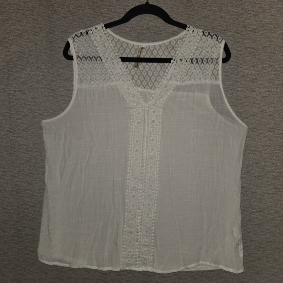 Per Seption Concept Tops - PerSeption Concept White Lacy Embroidered Blouse Womens Size Large Sleeveless